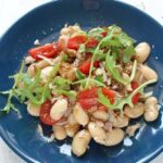 sałatka z fasoli, tuńczyka i pomidorków