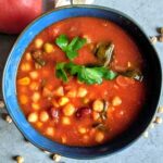 świąteczna wielkanocna zupa z ciecierzycy