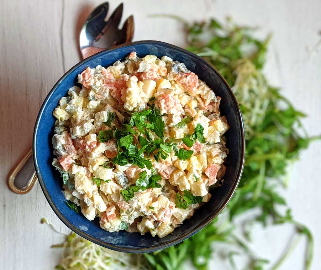 Wielowarzywna sałatka z majonezem