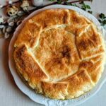 Złociste ciasto francuskie z nadzieniem