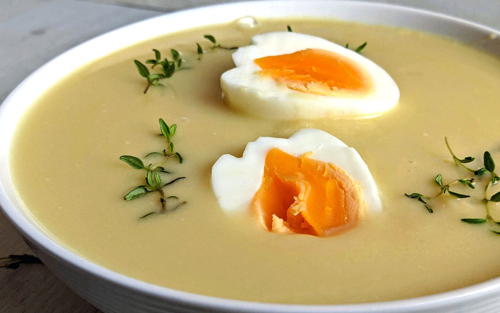zupa krem z chrzanu i jajka