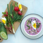 chłodnik z wiosennych nowalijek i maślanki