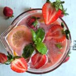 Lemoniada z rabarbaru i truskawek