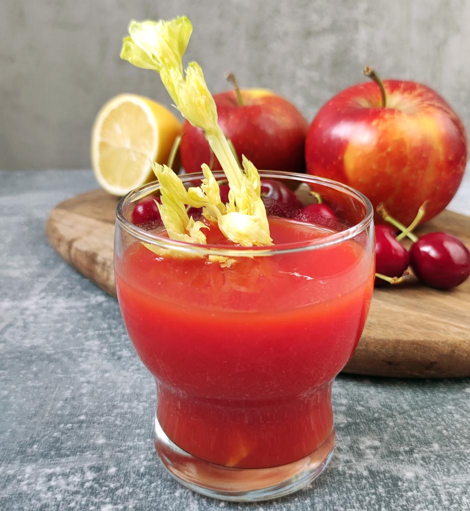 sok pomidorowy z lodem