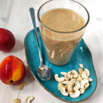 koktajl z bananów i nerkowców