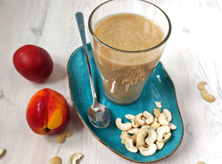 koktajl z bananów i nerkowców