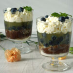 Mini trifle w pucharku