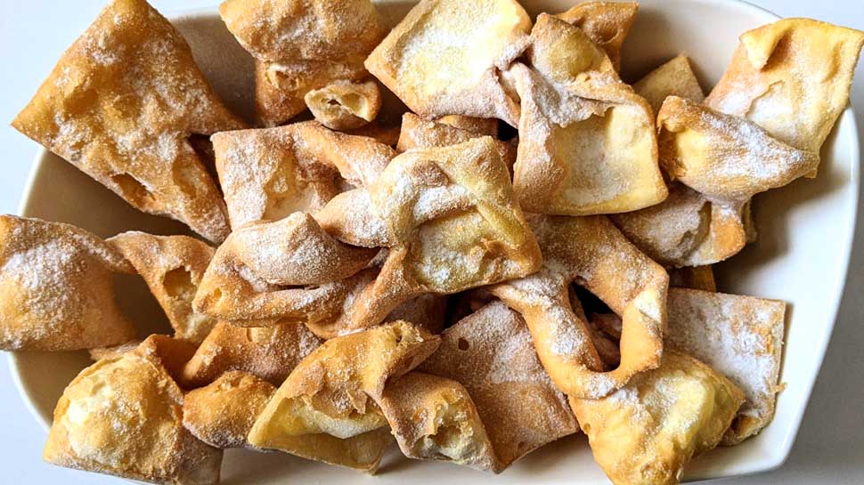 Faworki, chrust, chruściki