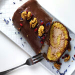 rolada z czekoladowym ganaszem i kremem mascarpone