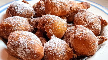 mini pączki z ciasta bez drożdży z serkiem homogenizowanym